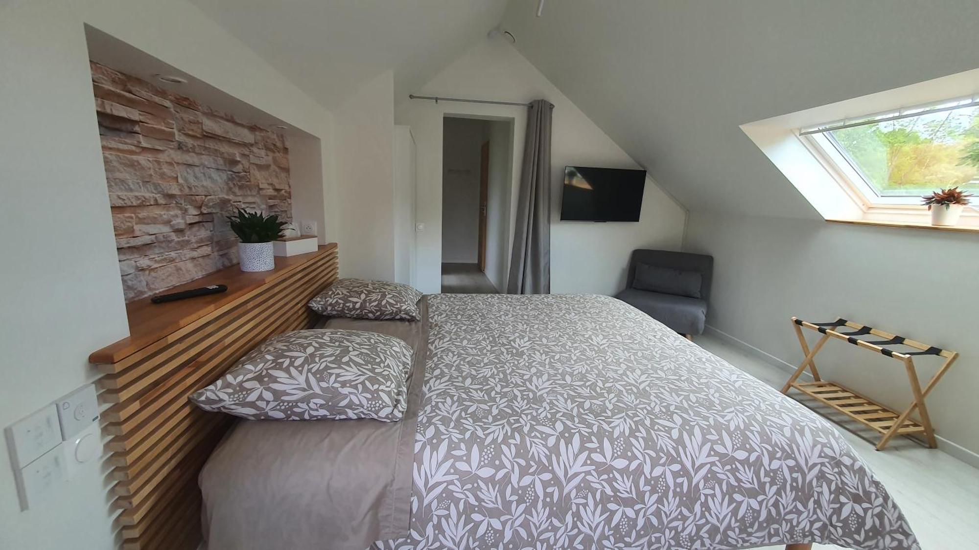 Au Fil De L'Eau Bed and Breakfast La Chapelle-Saint-Aubin Exteriör bild