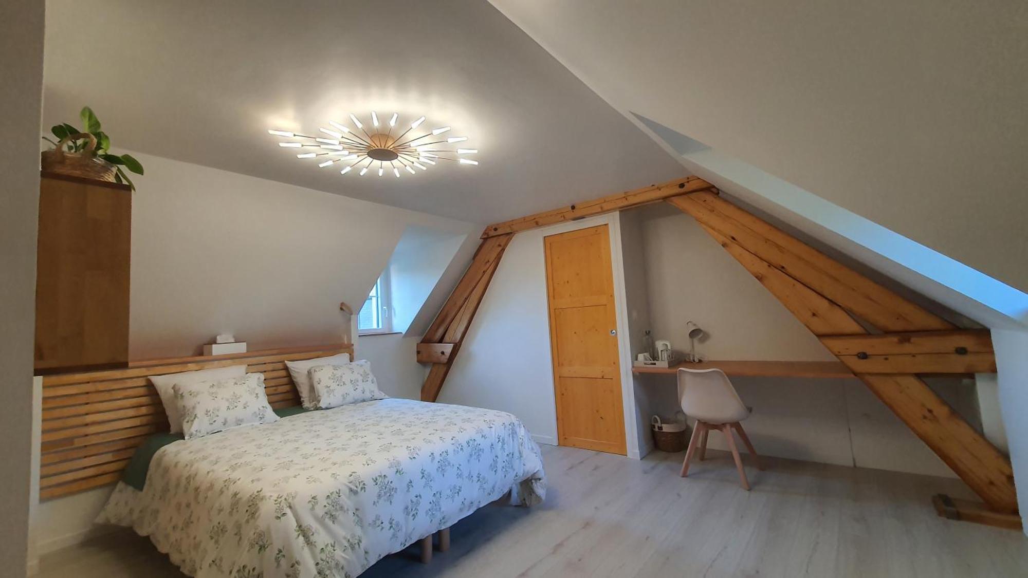 Au Fil De L'Eau Bed and Breakfast La Chapelle-Saint-Aubin Exteriör bild